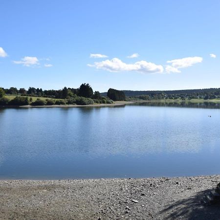 Lovely Holiday Home In B Tgenbach By The Lake Butgenbach Exteriör bild